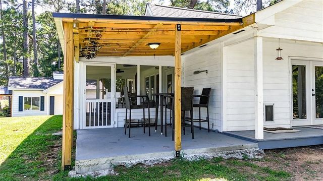 197 Big Springs SE Road, Calhoun, GA 30701