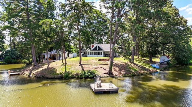 197 Big Springs SE Road, Calhoun, GA 30701