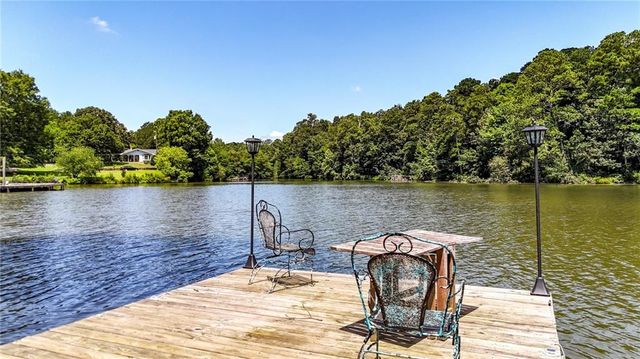 197 Big Springs SE Road, Calhoun, GA 30701