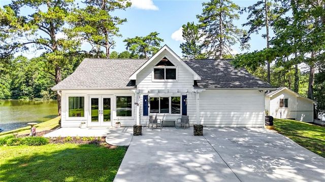 197 Big Springs SE Road, Calhoun, GA 30701