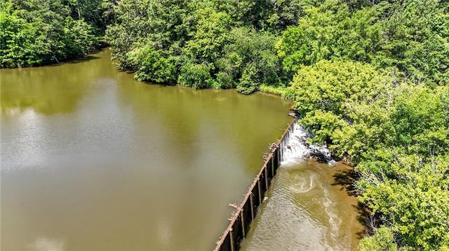 197 Big Springs SE Road, Calhoun, GA 30701