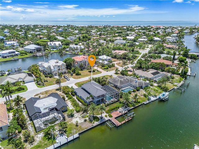 896 Limpet DR, Sanibel, FL 33957