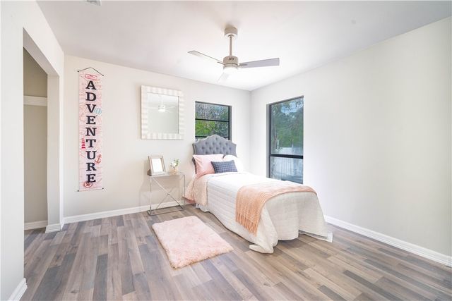 1002 E Hill Ave, Alice, TX 78332