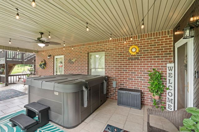 200 Maxwell Lane, Somerset, KY 42503