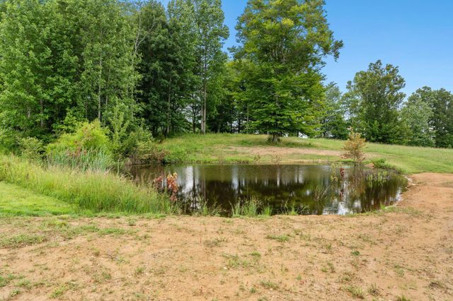 200 Maxwell Lane, Somerset, KY 42503