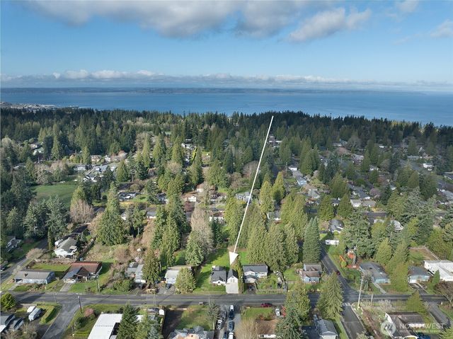 18824 80th Avenue W, Edmonds, WA 98026
