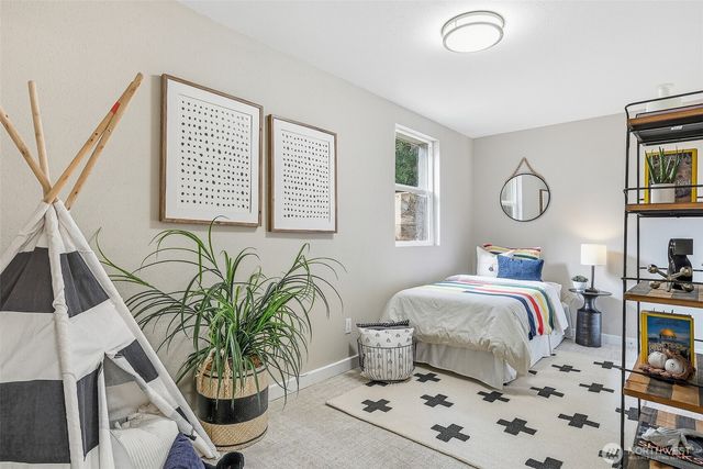 18824 80th Avenue W, Edmonds, WA 98026