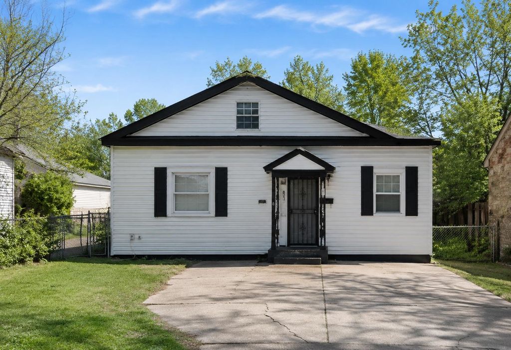 345 S PARKWAY AVE, Memphis, TN 38106
