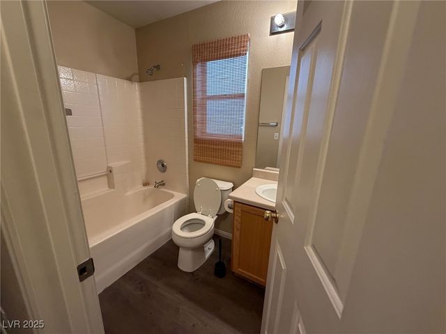 4241 Ivory Nut Street, Las Vegas, NV 89147