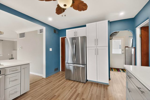 401 Sierra Drive SE, Albuquerque, NM 87108