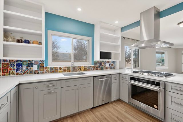 401 Sierra Drive SE, Albuquerque, NM 87108