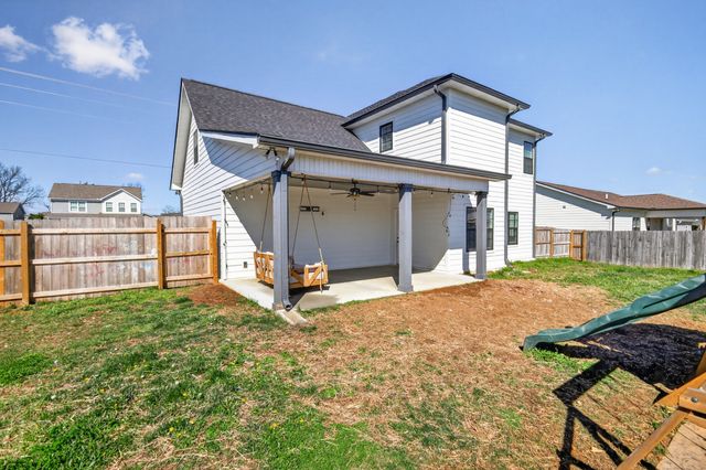 222 Tucker Trice Blvd, Lebanon, TN 37087