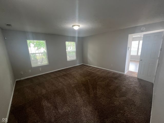 3457 N Illinois Street, Indianapolis, IN 46208
