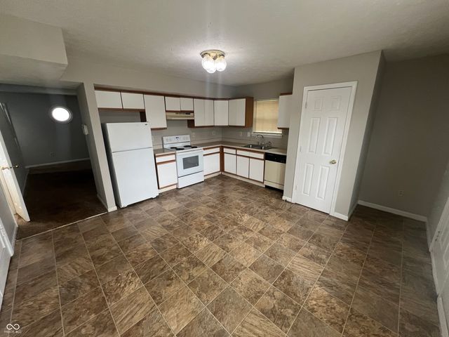 3457 N Illinois Street, Indianapolis, IN 46208