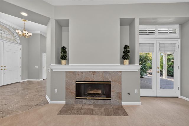 233 Grace Glen Ct, Roseville, CA 95747