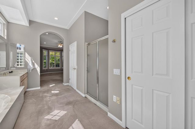 233 Grace Glen Ct, Roseville, CA 95747