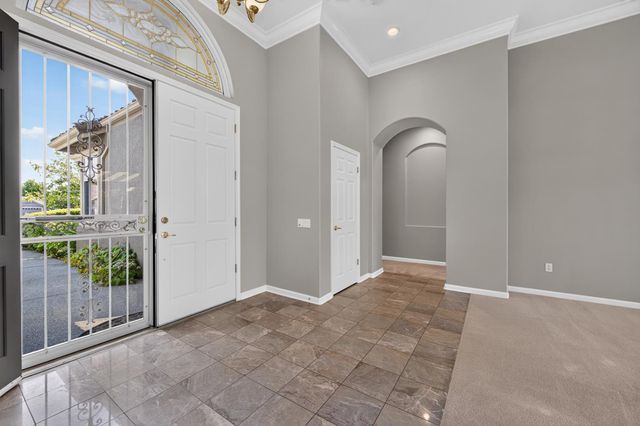 233 Grace Glen Ct, Roseville, CA 95747