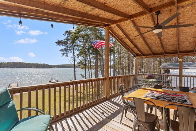 941 Shelor Ferry Road, Fair Play, SC 29643