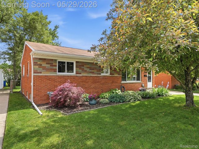 30728 Whittier Avenue, Madison Heights, MI 48071