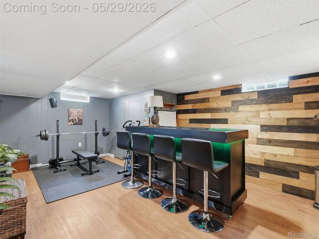 30728 Whittier Avenue, Madison Heights, MI 48071