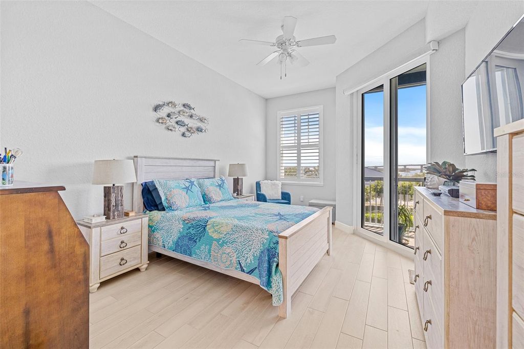 Image 18 of property listing at 1 RIVERWALK DRIVE 402, New Smyrna Beach, FL 32169