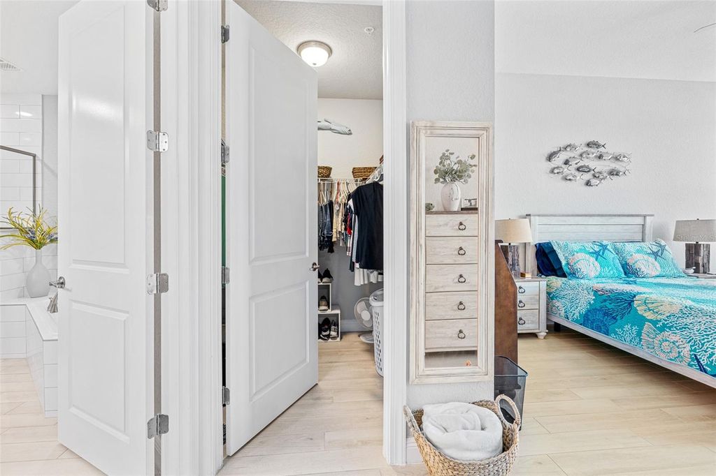 Image 19 of property listing at 1 RIVERWALK DRIVE 402, New Smyrna Beach, FL 32169