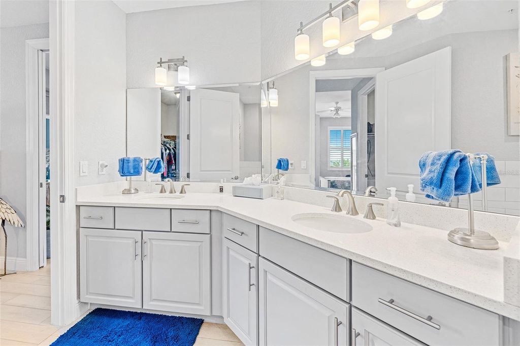 Image 23 of property listing at 1 RIVERWALK DRIVE 402, New Smyrna Beach, FL 32169