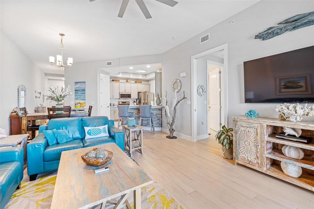 Image 8 of property listing at 1 RIVERWALK DRIVE 402, New Smyrna Beach, FL 32169