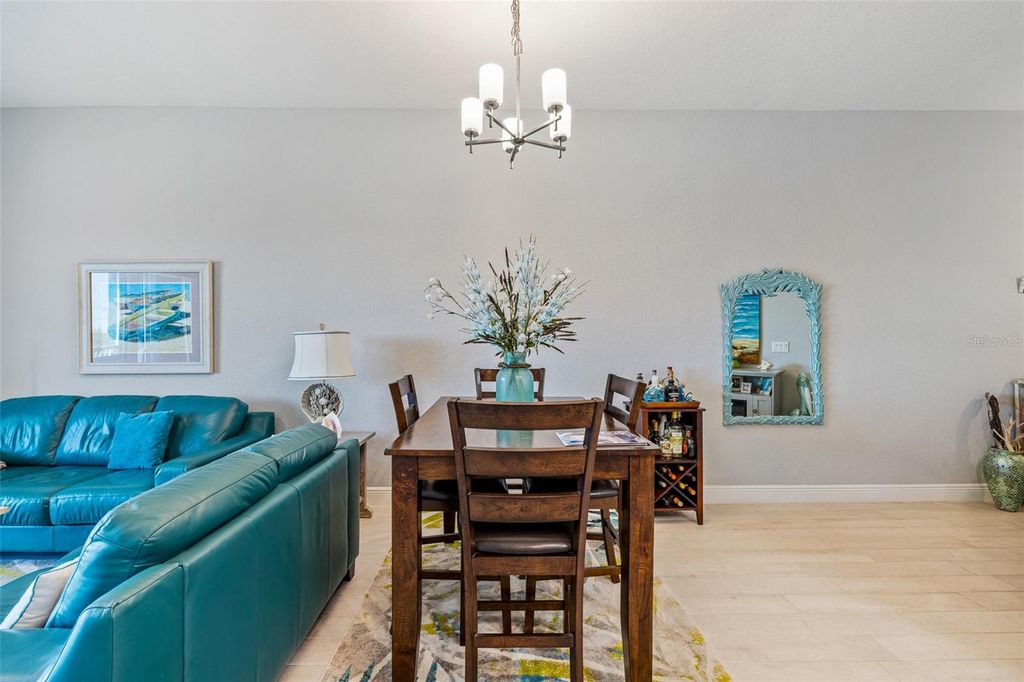 Image 9 of property listing at 1 RIVERWALK DRIVE 402, New Smyrna Beach, FL 32169