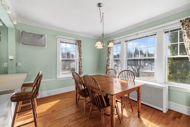 146 Shrewsbury St, Holden, MA 01520