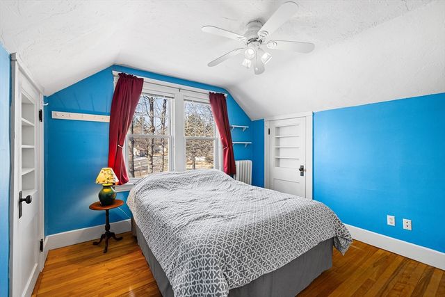 146 Shrewsbury St, Holden, MA 01520