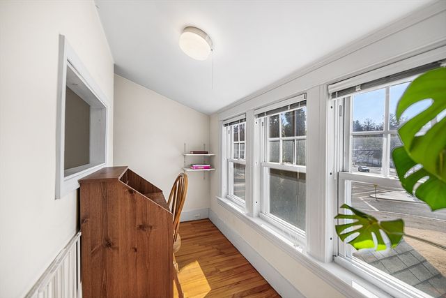 146 Shrewsbury St, Holden, MA 01520