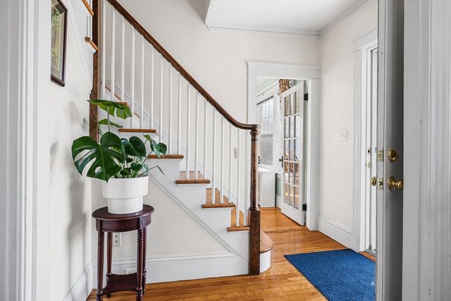 146 Shrewsbury St, Holden, MA 01520