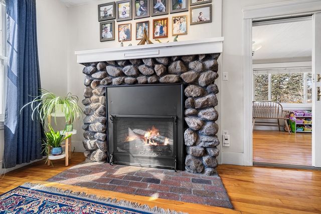 146 Shrewsbury St, Holden, MA 01520