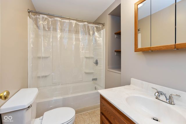 851 Duane Street, Franklin, IN 46131