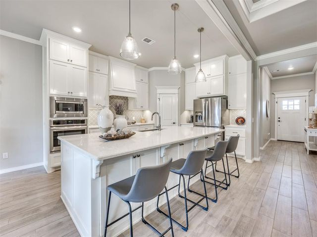 9232 NW 91st Street, Yukon, OK 73099