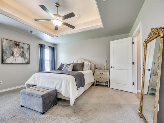 9232 NW 91st Street, Yukon, OK 73099