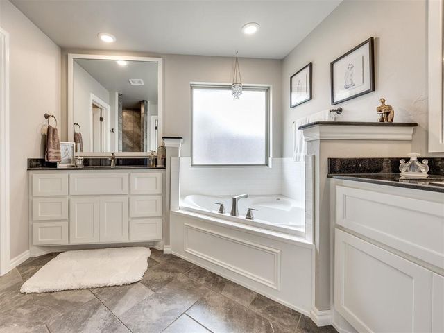 9232 NW 91st Street, Yukon, OK 73099