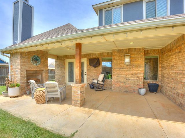 9232 NW 91st Street, Yukon, OK 73099