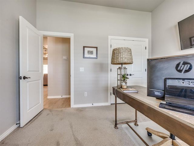 9232 NW 91st Street, Yukon, OK 73099