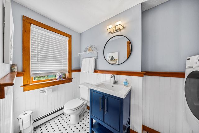 559 Old Jail Ln, Barnstable, MA 02630
