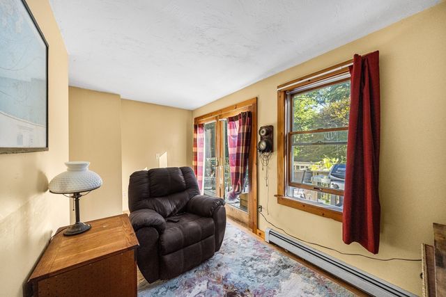 559 Old Jail Ln, Barnstable, MA 02630