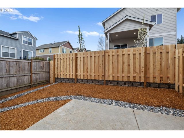 2477 Nw 1ST Dr, Gresham, OR 97030