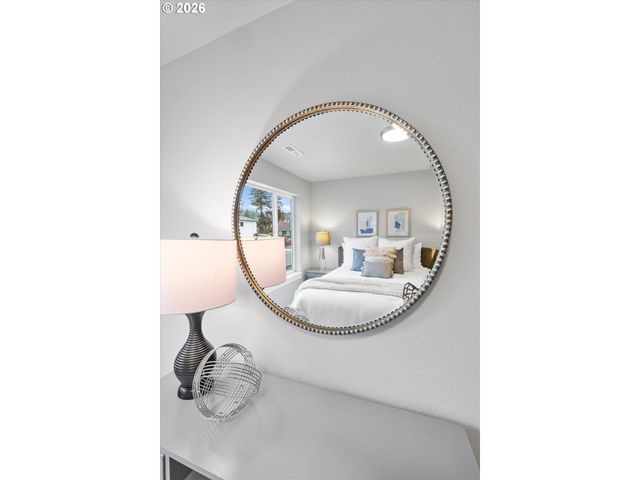 2477 Nw 1ST Dr, Gresham, OR 97030