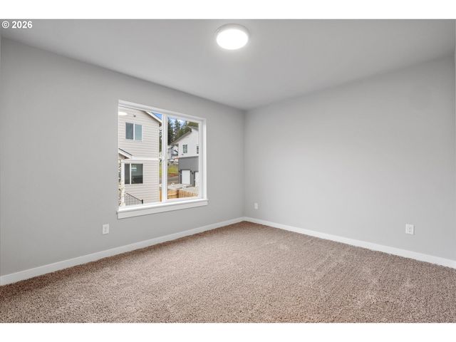 2477 Nw 1ST Dr, Gresham, OR 97030