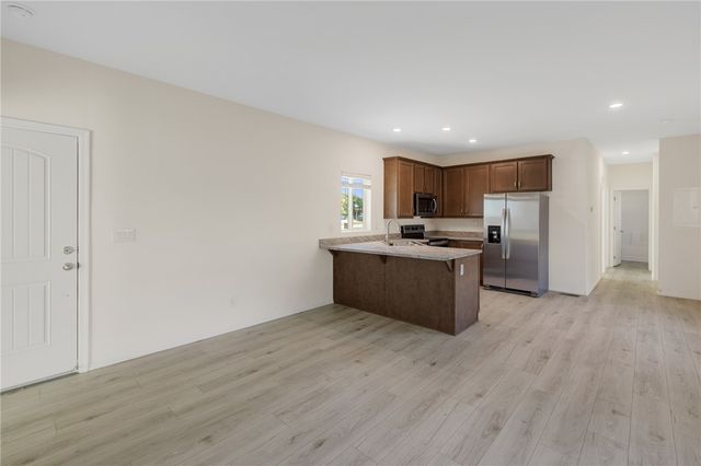 2810 E Snavely Avenue, Kingman, AZ 86409