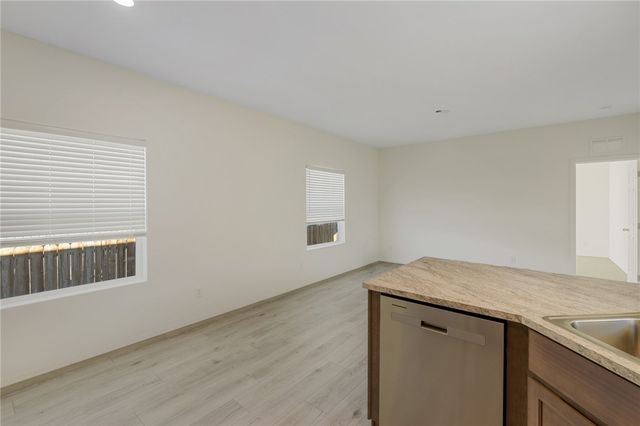 2810 E Snavely Avenue, Kingman, AZ 86409