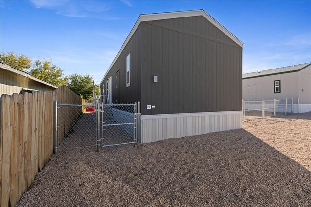 2810 E Snavely Avenue, Kingman, AZ 86409