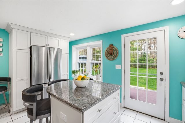 62 Donna Dr, Plymouth, MA 02360