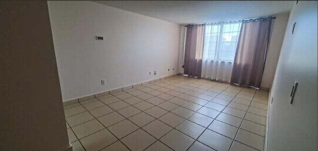 250 174th Street 819, Sunny Isles Beach, FL 33160